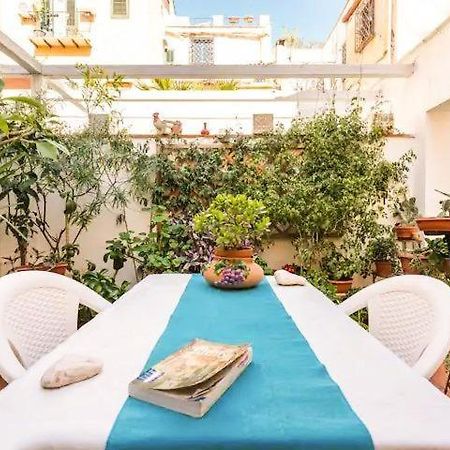 At Kalsa Quiet Flowered Terrace! Free Parking! Ideal For Remote Working! باليرمو المظهر الخارجي الصورة